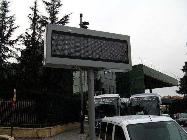 Panel de Información en la parada del Palacio de Congresos