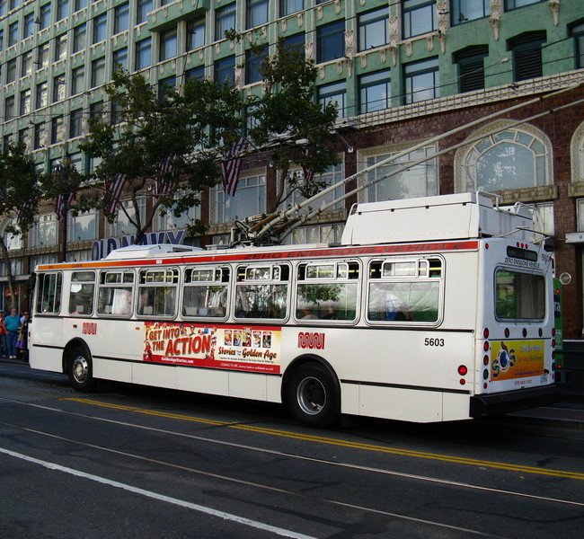 Trolebús en San Francisco (EEUU)