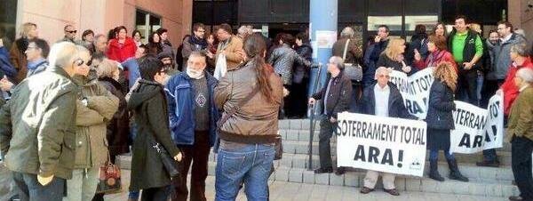 Los soterramientos responden generalmente a criterios políticos, pese a las consecuencias que conlleva al transporte público. Foto: @perezcapella (La Vanguardia)