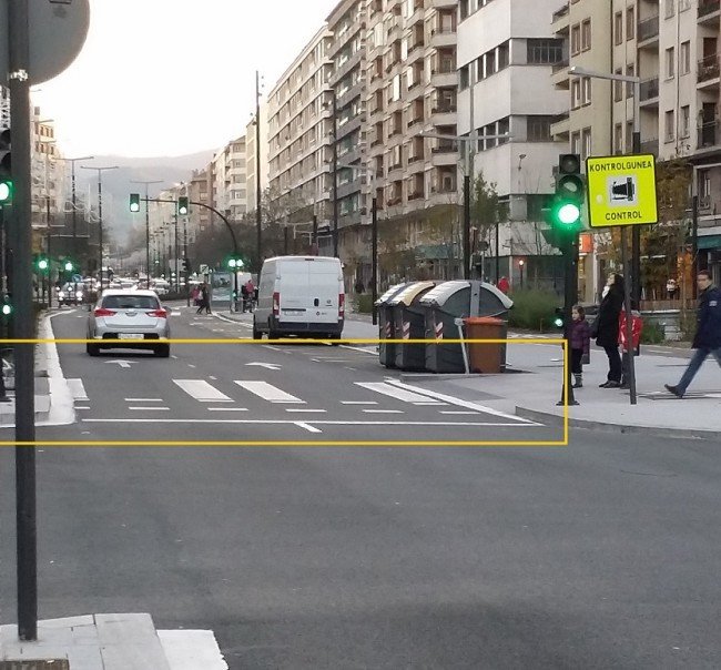 Paso de peatones en Vitoria-Gasteiz (II)